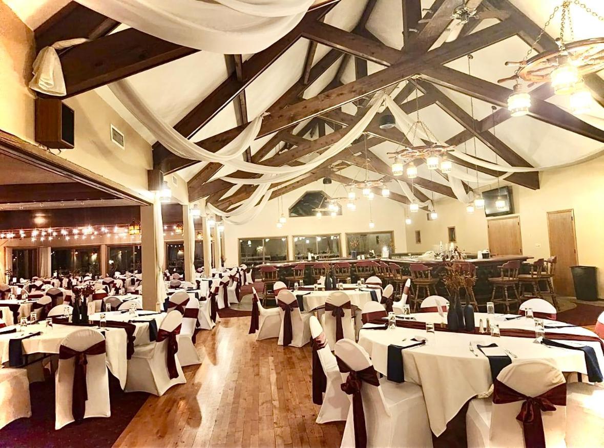 The Lodge At Leathem Smith 斯特金贝 外观 照片