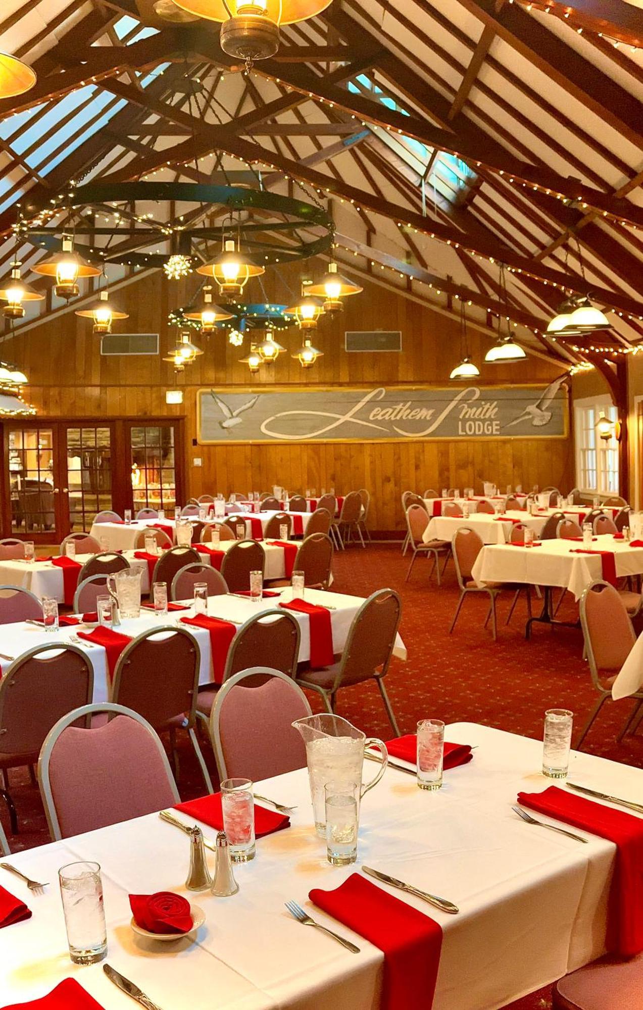 The Lodge At Leathem Smith 斯特金贝 外观 照片